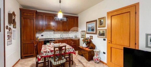 2 Schlafzimmer Wohnung in Trenzano, Italy, Nr. 381401 12