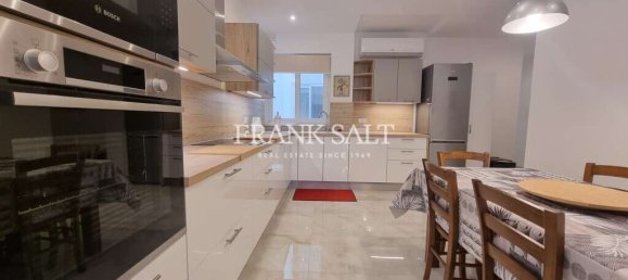 3 bedrooms Apartment in Swieqi, Malta No. 7550 4