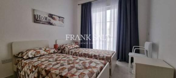 3 bedrooms Apartment in Swieqi, Malta No. 7550 10