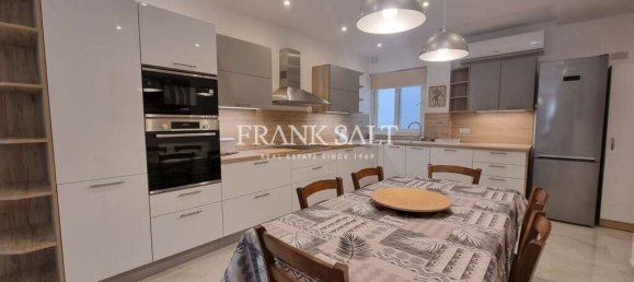 3 bedrooms Apartment in Swieqi, Malta No. 7550 5