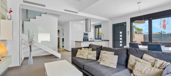 3 bedrooms House in Ciudad Quesada, Spain No. 134528 2