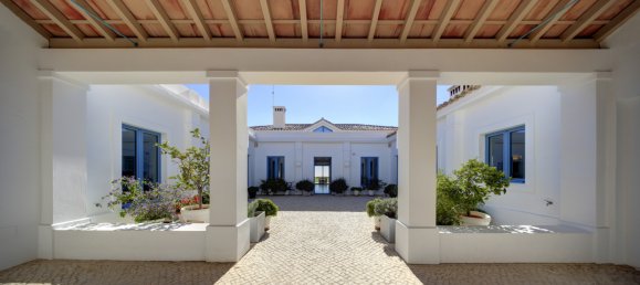 5 Schlafzimmer Villa in Malaga, Spain, Nr. 121299 20