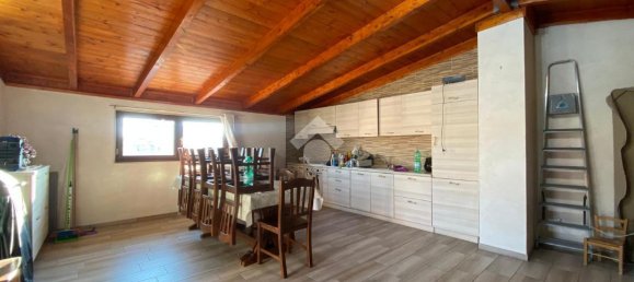 Studio in Naples, Italy No. 72180 2