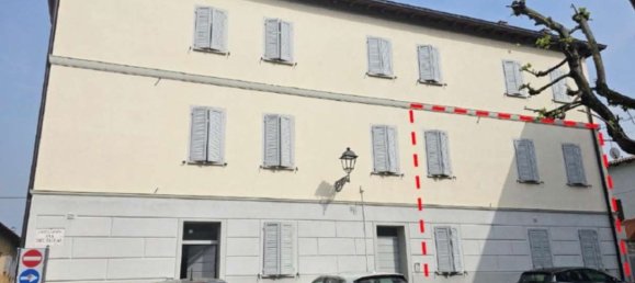3 rooms Apartment in Castellarano, Italy No. 98602 2