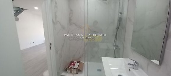 3 Schlafzimmer Doppelhaus in Costa da Caparica, Portugal, Nr. 29539 2