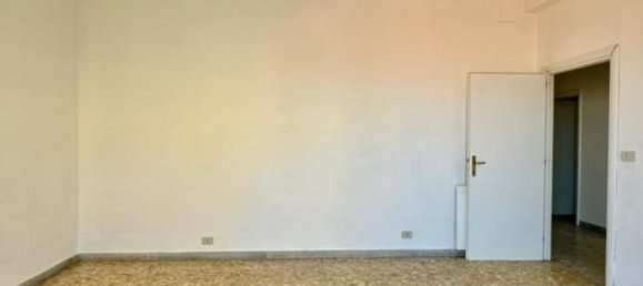 2 rooms Apartment in Ciampino, Italy No. 199946 4