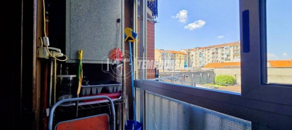 2 bedrooms Apartment in Turin, Italy No. 268327 8
