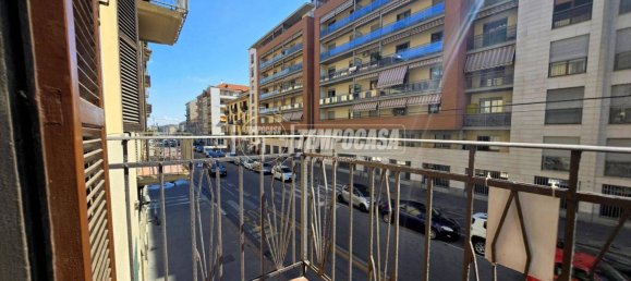 2 bedrooms Apartment in Turin, Italy No. 268327 23