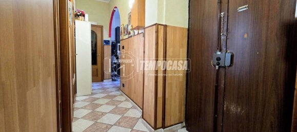 2 bedrooms Apartment in Turin, Italy No. 268327 9