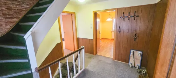 5 bedrooms Townhouse in Altenkirchen, Germany No. 132652 9