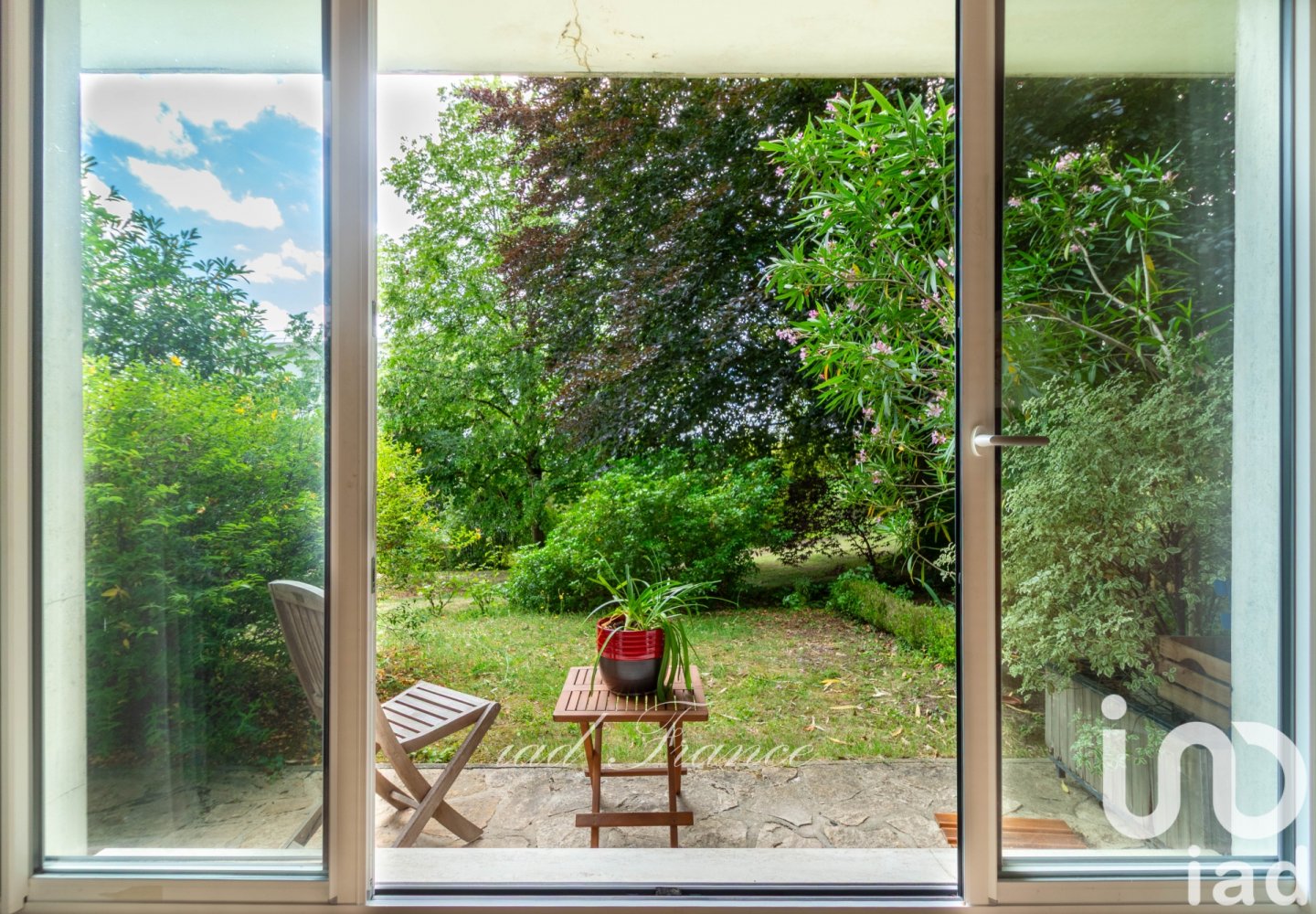 2 chambres Appartement à Garches, France No. 348072