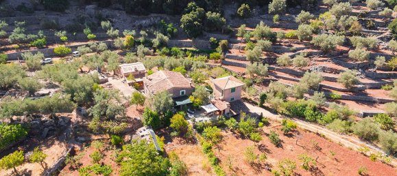 4 bedrooms House in Fornalutx, Spain No. 84103 4