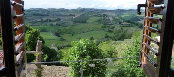 3 rooms Apartment in Monsampolo del Tronto, Italy No. 114337 9