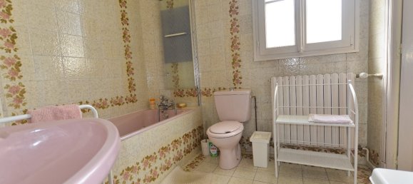 3 bedrooms Villa in Nancy, France No. 219042 8