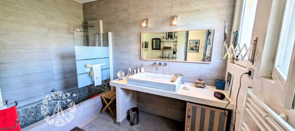 Villa de 3 dormitorios en Laroque-des-Alberes, France No. 340543 15