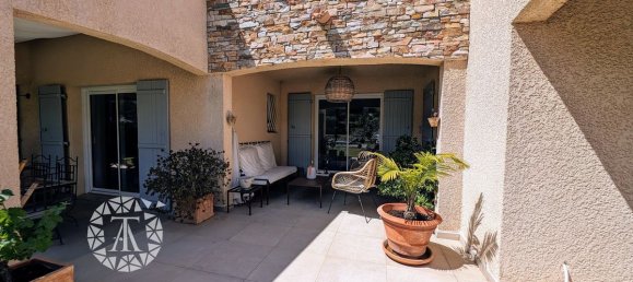 Villa de 3 dormitorios en Laroque-des-Alberes, France No. 340543 3