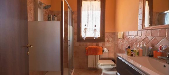 Casa T2 em San Prospero, Italy N.º 221637 21