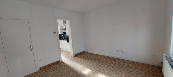 2 bedrooms House in Valenciennes, France No. 92266 2