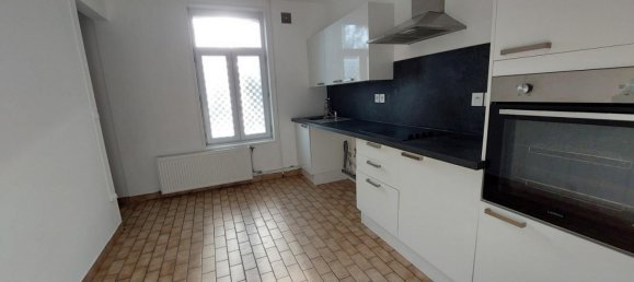 2 bedrooms House in Valenciennes, France No. 92266 3