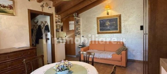 Studio in Bovolone, Italy No. 289583 5