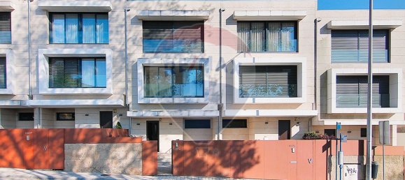 5 chambres Villa à Porto, Portugal No. 22154 2