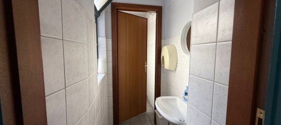 154m² Commercial property in Turin, Italy No. 289095 17