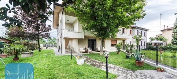 6-Zimmer Villa in Venice, Italy, Nr. 164139 2