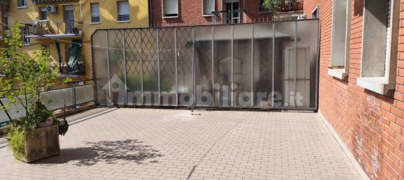 2 bedrooms Apartment in Bologna, Italy No. 334247 7