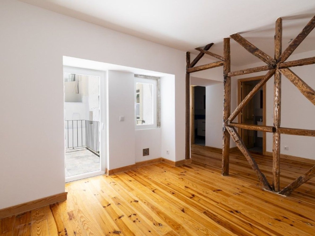 2 bedrooms Apartment in Lisbon, Portugal No. 251737