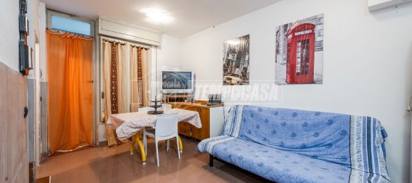1 bedroom Apartment in Comacchio, Italy No. 142400 4