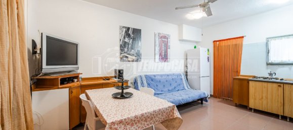 1 bedroom Apartment in Comacchio, Italy No. 142400 5