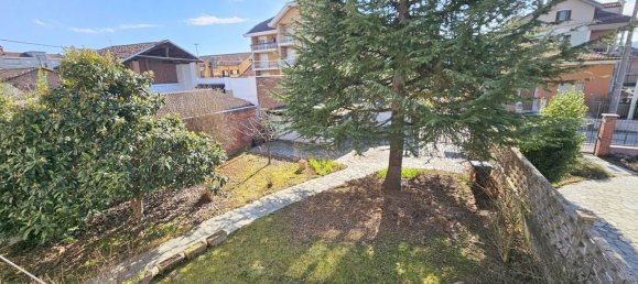 Дом с 6 комнатами в Кивассо, Италия № 192133 37