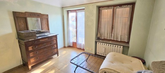 Дом с 6 комнатами в Кивассо, Италия № 192133 35