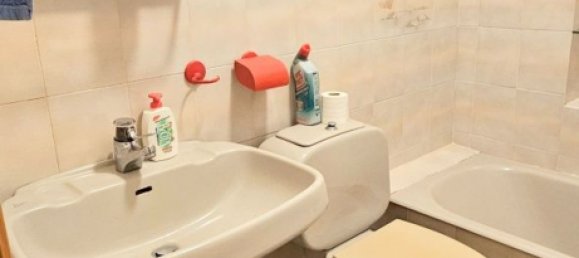 Дом с 6 комнатами в Кивассо, Италия № 192133 29