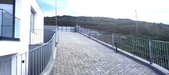 3 Schlafzimmer Haus in Santa Cruz, Portugal, Nr. 145848 7