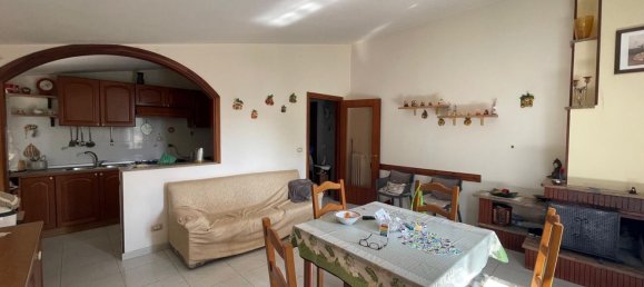 4 bedrooms Apartment in Avellino, Italy No. 373529 2