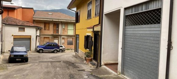 3غرفة شقة في Serino, Italy رقم 153927 2