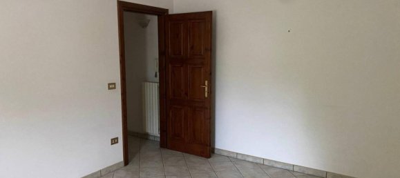 3غرفة شقة في Serino, Italy رقم 153927 9