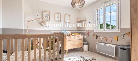 3 bedrooms House in Le Palais-sur-Vienne, France No. 291942 9