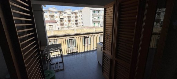 5 bedrooms Apartment in Messina, Italy No. 339685 28