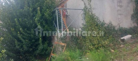 4 Schlafzimmer Haus in Mogliano, Italy, Nr. 102896 7