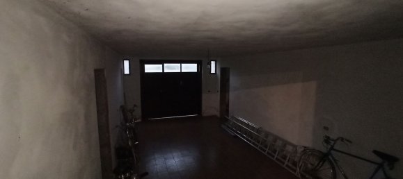 4 bedrooms Villa in Povegliano, Italy No. 334892 11