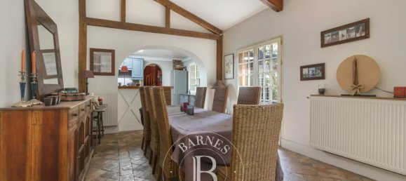 4 Schlafzimmer Villa in Nanterre, France, Nr. 348909 4