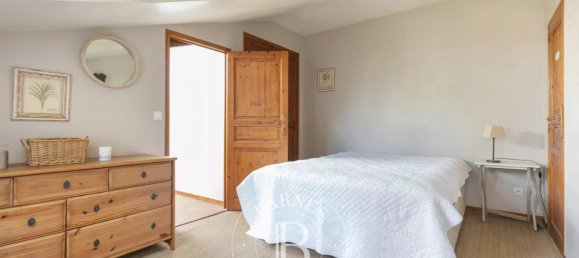 4 Schlafzimmer Villa in Nanterre, France, Nr. 348909 16