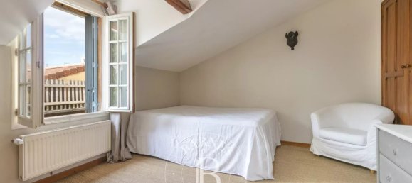 4 Schlafzimmer Villa in Nanterre, France, Nr. 348909 19