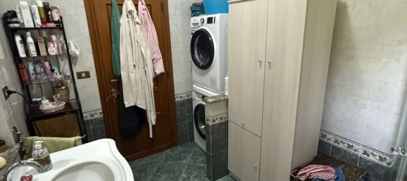 4غرفة شقة في Albano Laziale, Italy رقم 280002 21