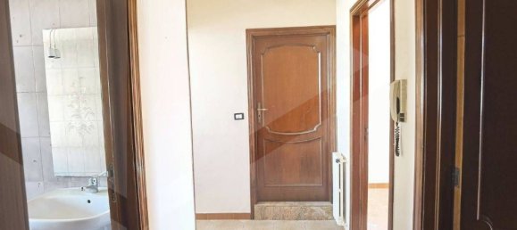 4 rooms House in Bitritto, Italy No. 32406 2