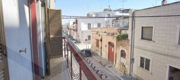 4 rooms House in Bitritto, Italy No. 32406 50