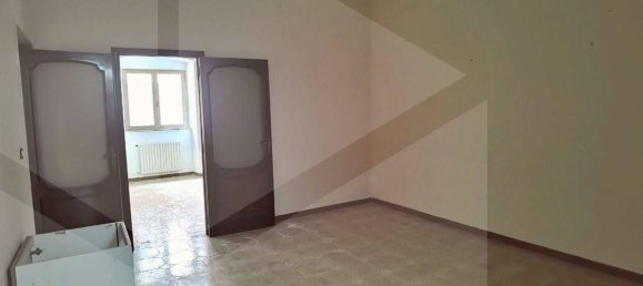 4 rooms House in Bitritto, Italy No. 32406 8