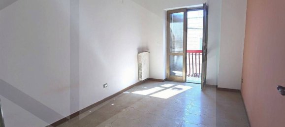 4 rooms House in Bitritto, Italy No. 32406 46
